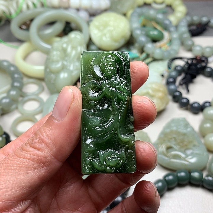 和田玉挂件未镶嵌