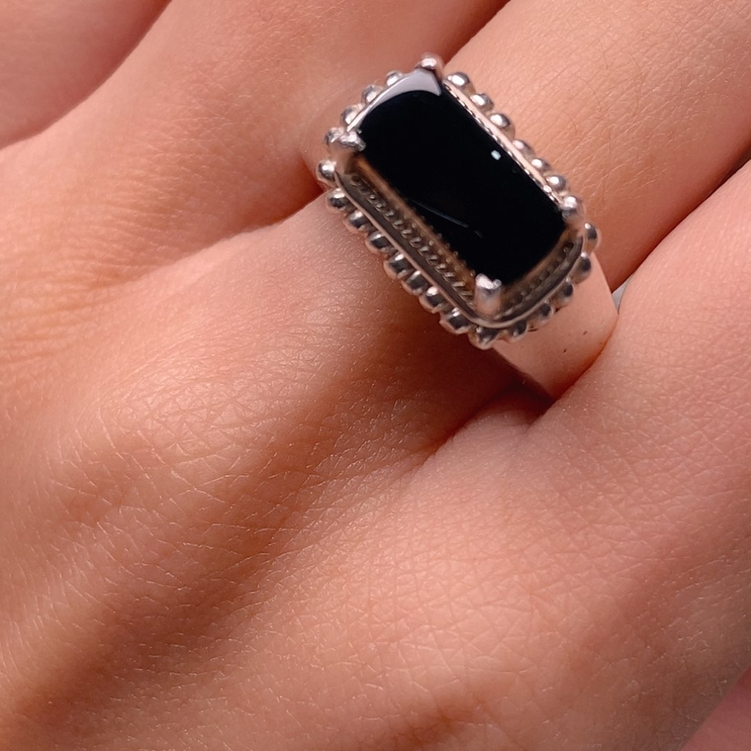 翡翠戒指未镶嵌墨翠马鞍