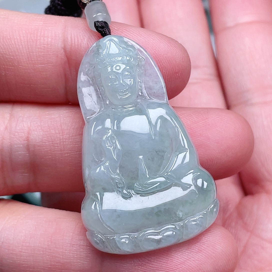 翡翠未镶嵌颈饰观音