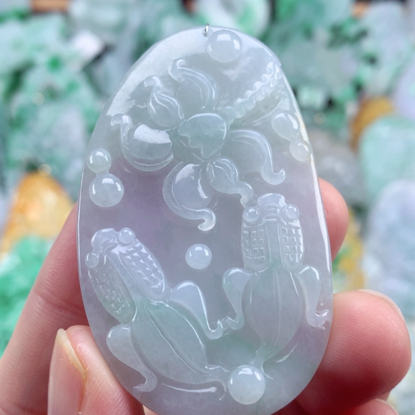 【闪购商品】翡翠吊坠(不含链)未镶嵌