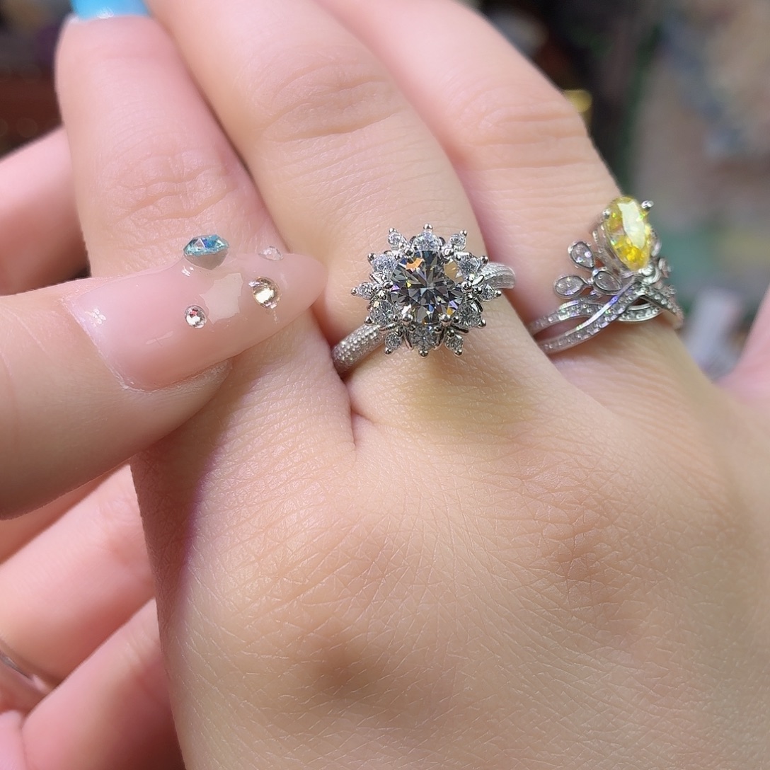 合金两克拉南非大白