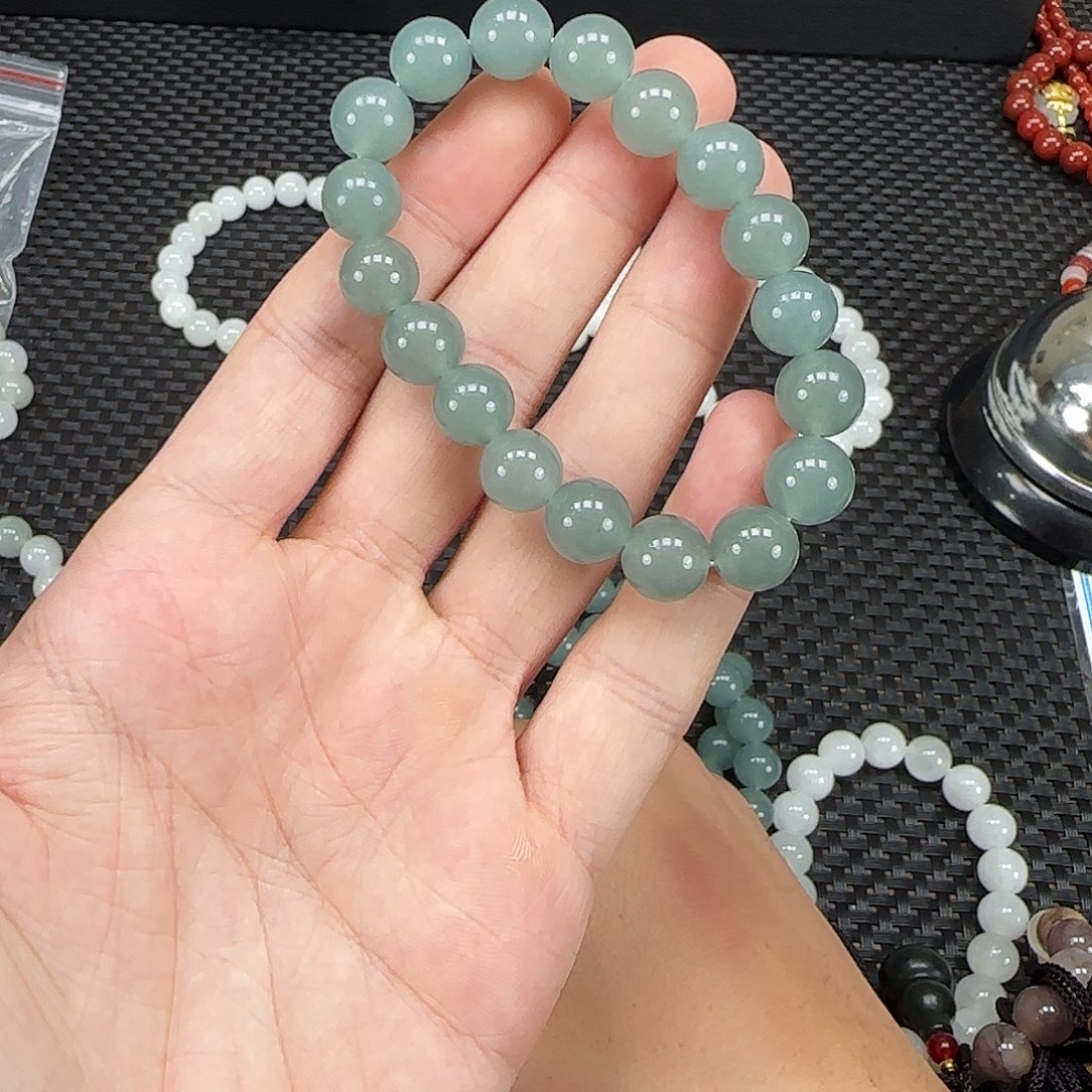 翡翠未镶嵌手链jjjjjhhhhhhhhgm