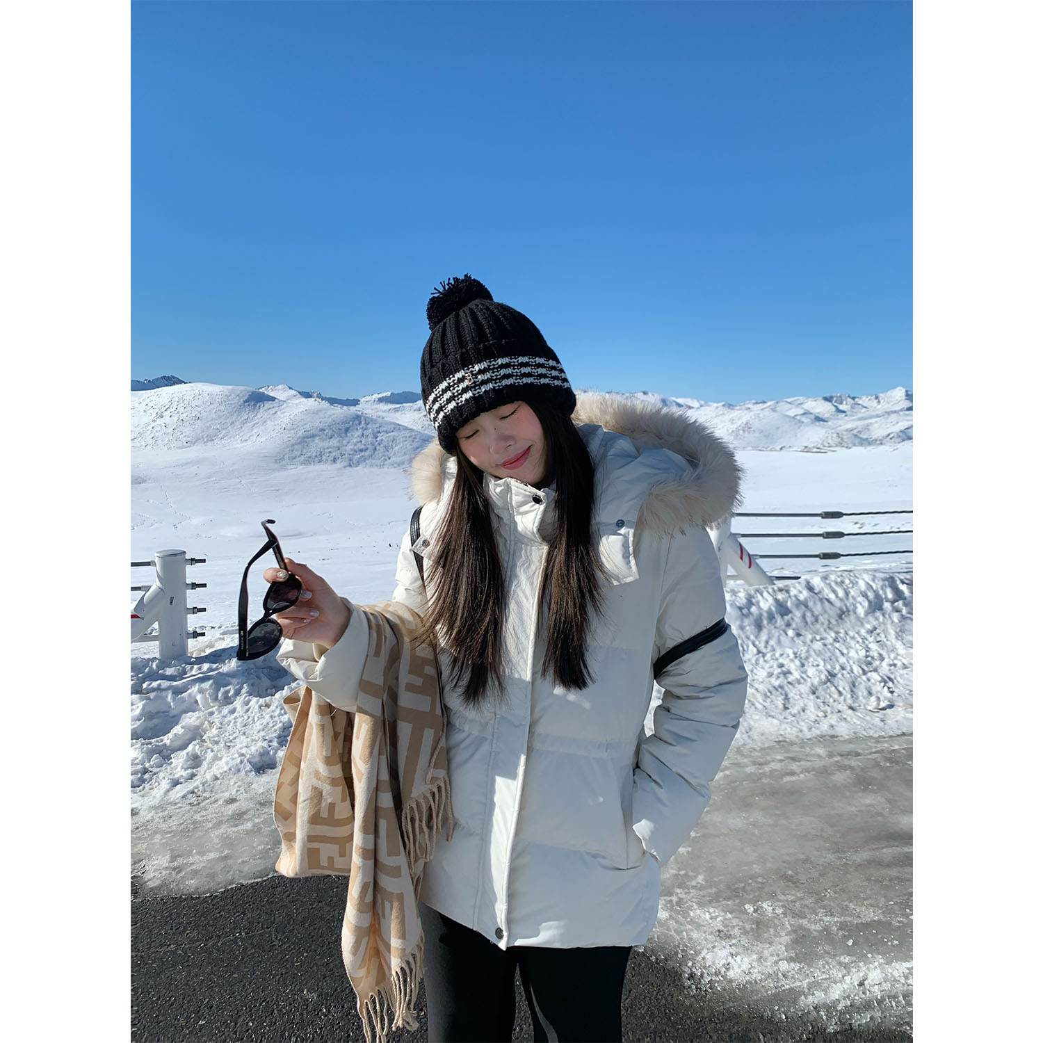 大婉酱千千【雪国列车】年度重磅！90白鸭绒锁温保暖羽绒服外套9982X