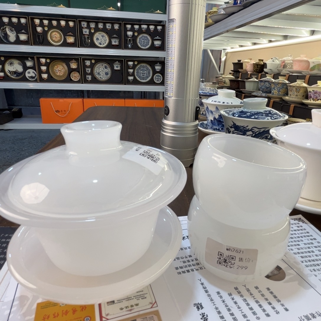 这些盖碗真好看！！！