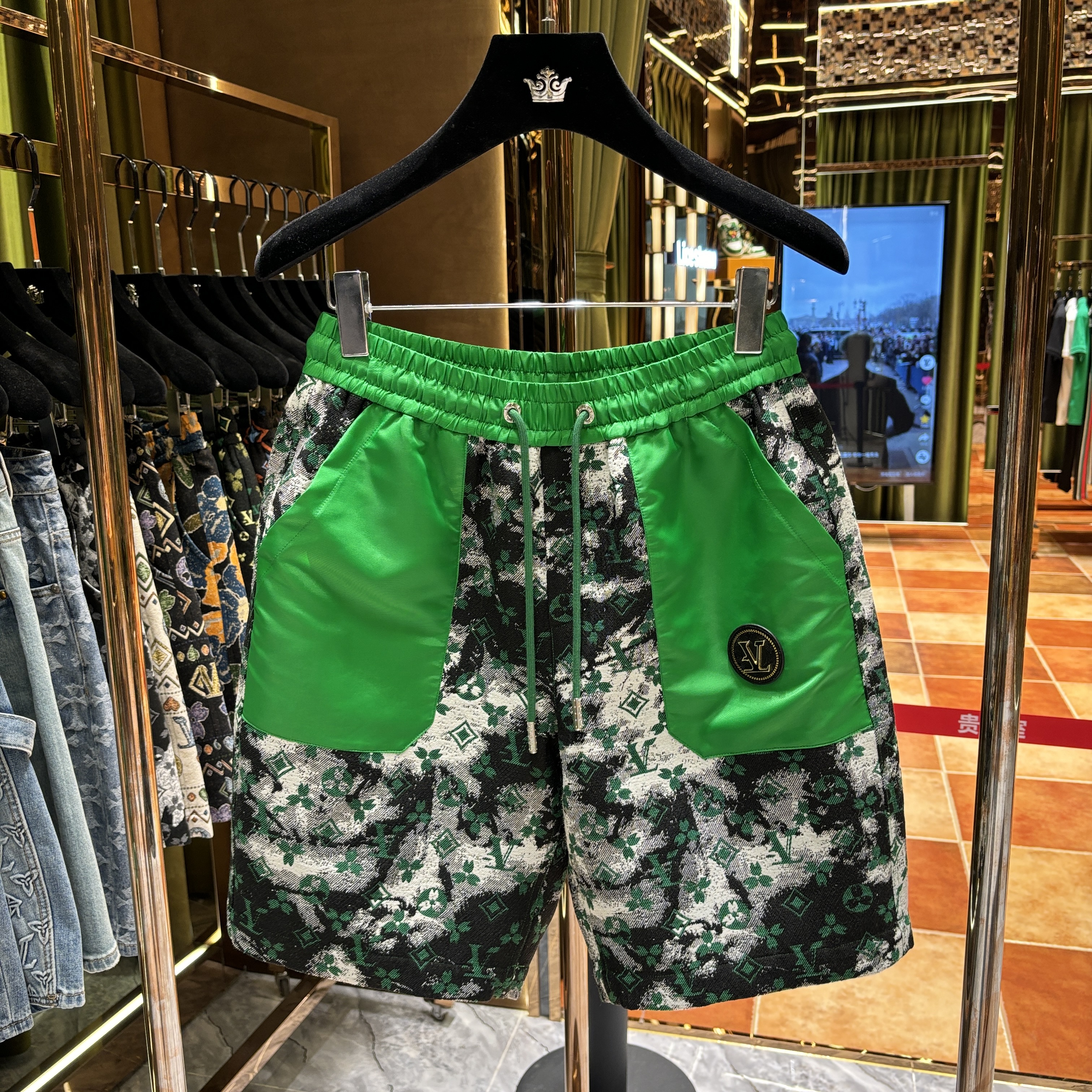 强d【新款短裤】2025夏季新品 高级感时尚百搭设计师款短裤88671