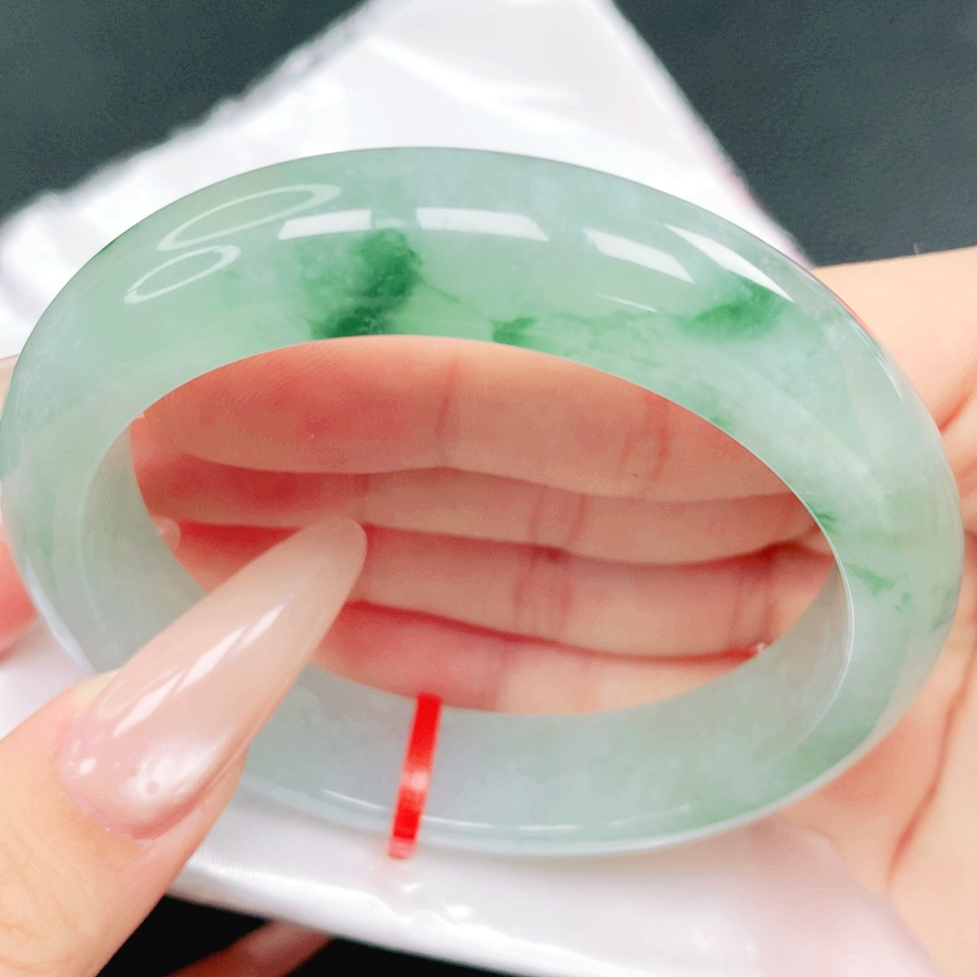 翡翠未镶嵌手镯57