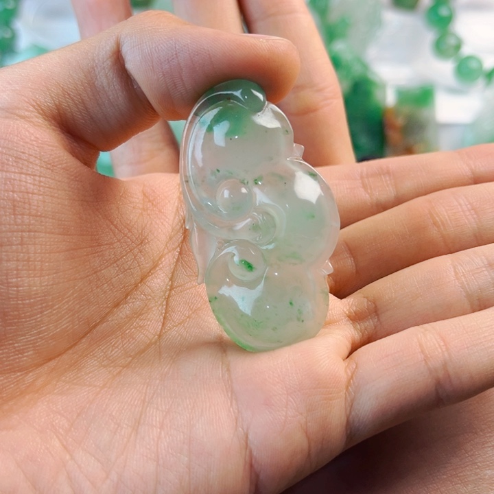 石英质玉吊坠(不含链)未镶嵌