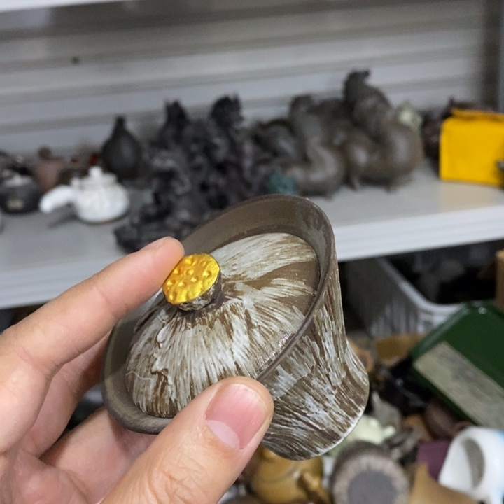 陶瓷艺术品及陶瓷壶