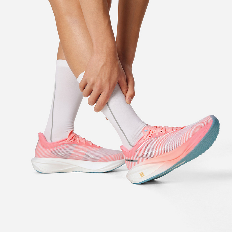 李宁飞电5C跑步鞋男鞋2025秋冬季新款轻量回弹马拉松跑鞋ARMV001