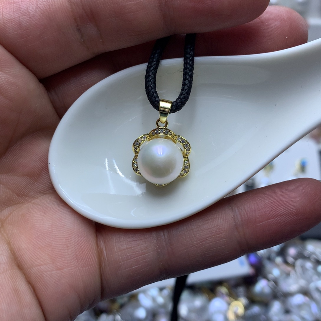 未镶嵌其它淡水珍珠