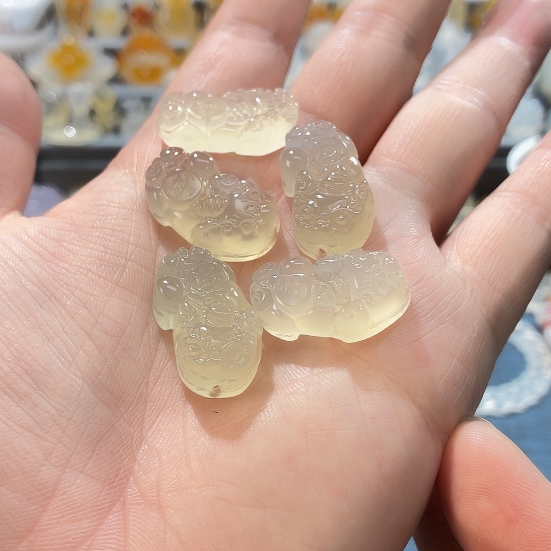 玛瑙/玉髓未镶嵌吊坠(不含链)