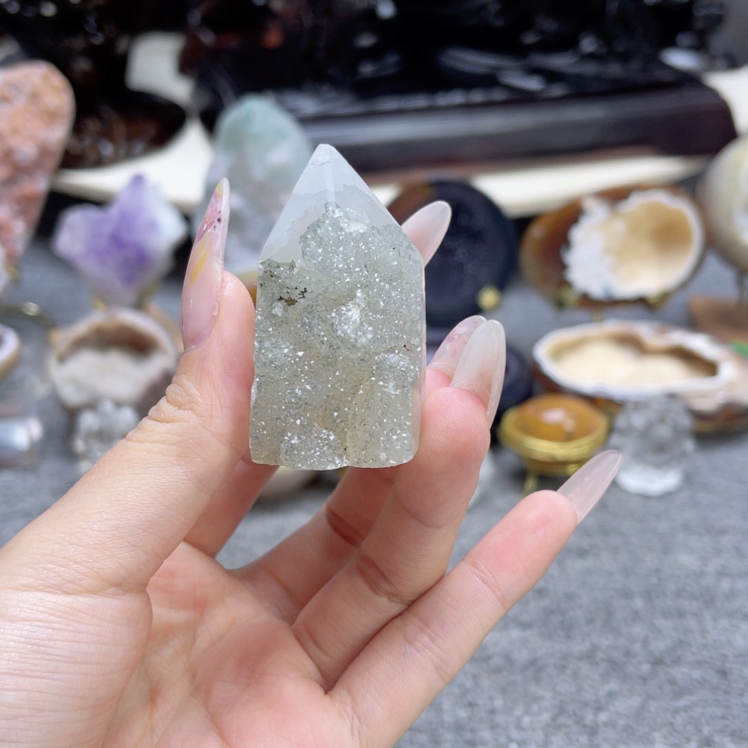 水晶随形（非配饰）未镶嵌