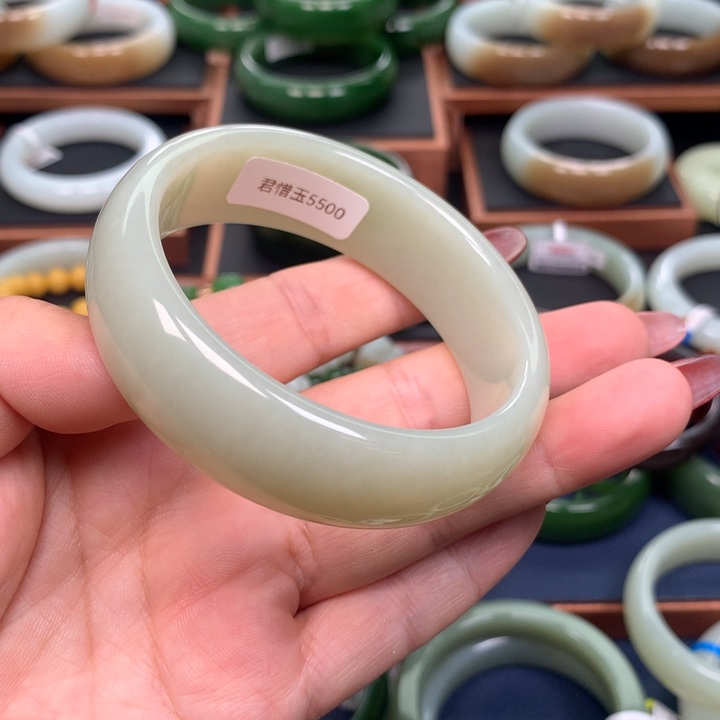 和田玉5960圈口未镶嵌