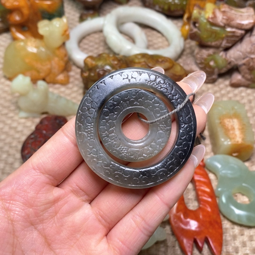 白玉菩提吊坠白玉菩提白玉菩提摆件