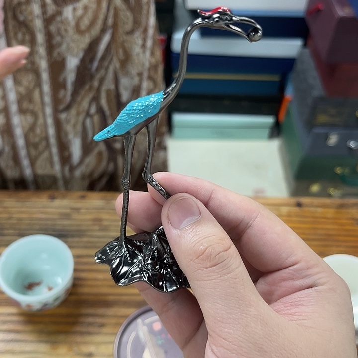 孤品茶具套装等。        