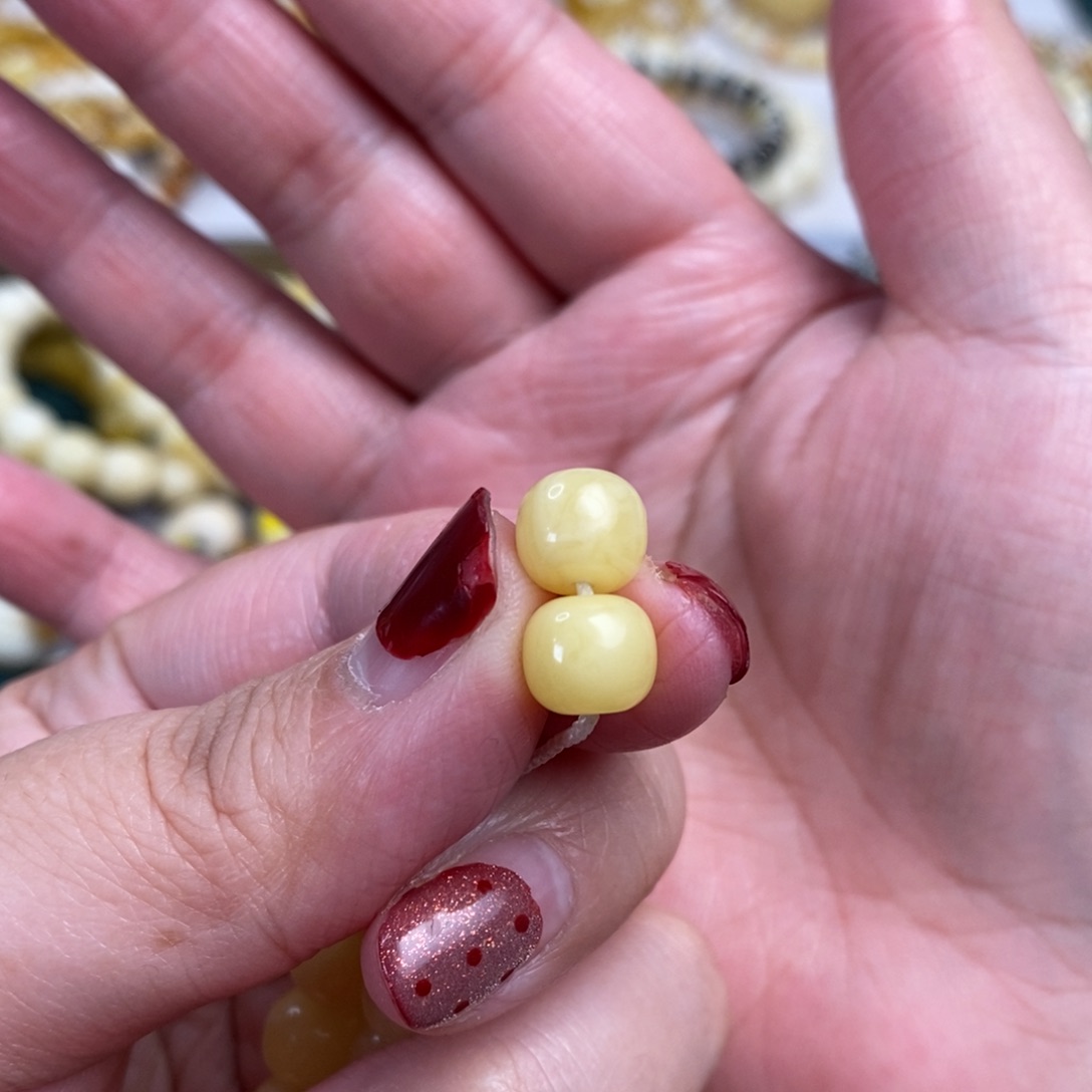 琥珀裸石未镶嵌阿尔卑斯奶白对珠8×7