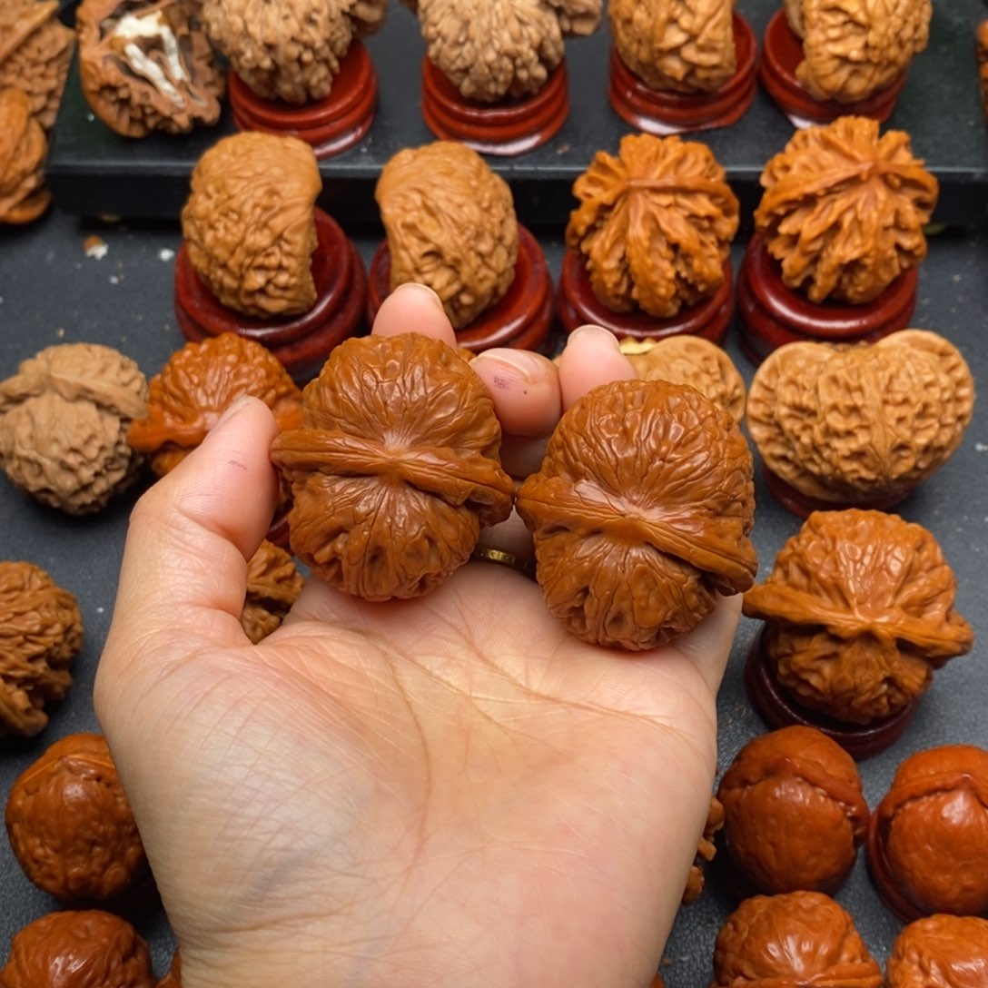 羿***号把件文玩核桃平谷元宝