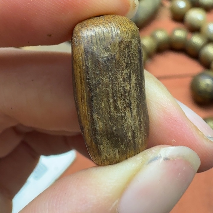 大叶紫檀（黑酸枝木类）