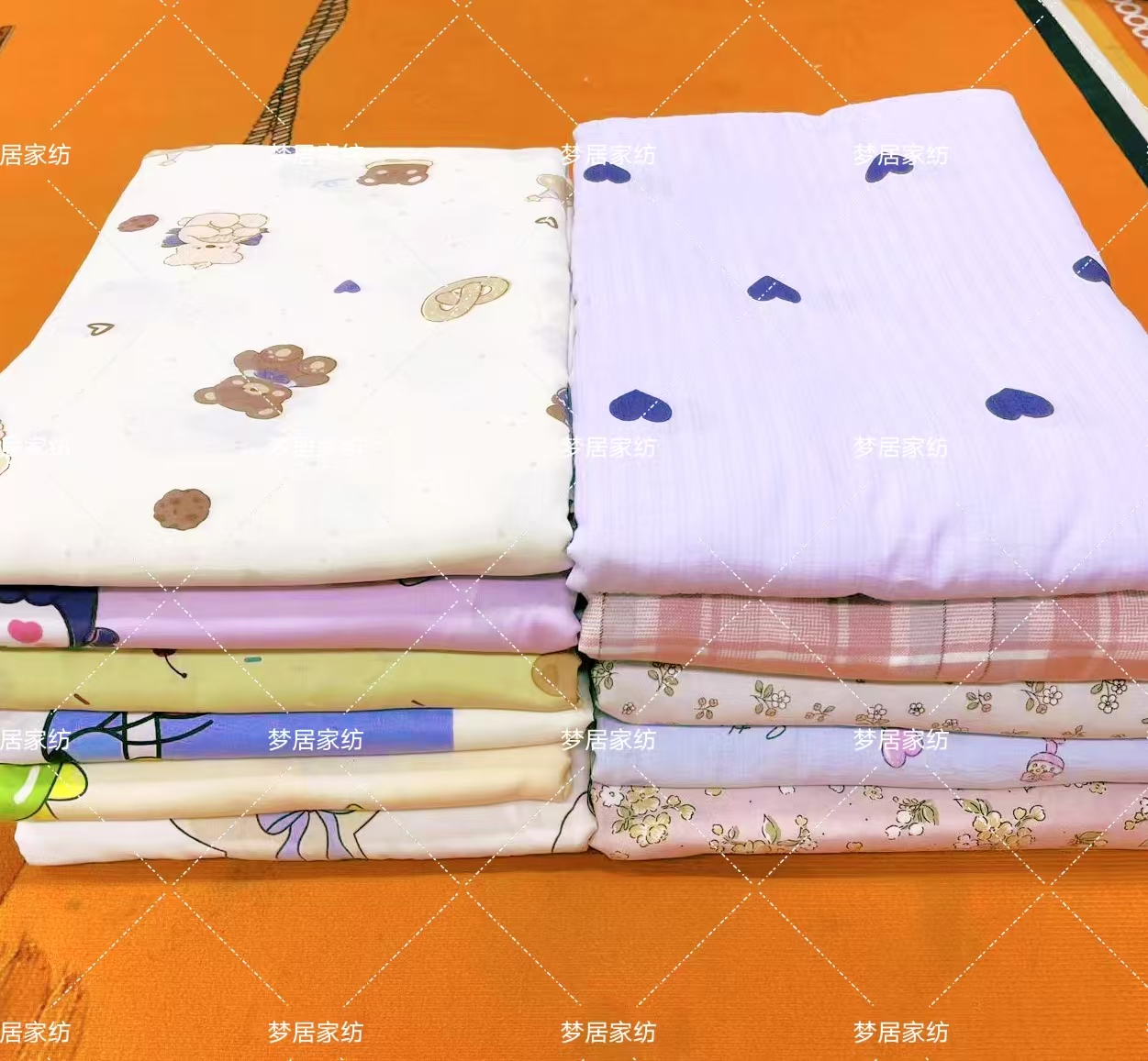 【梦居家纺】被罩柔软舒适 简约清新 