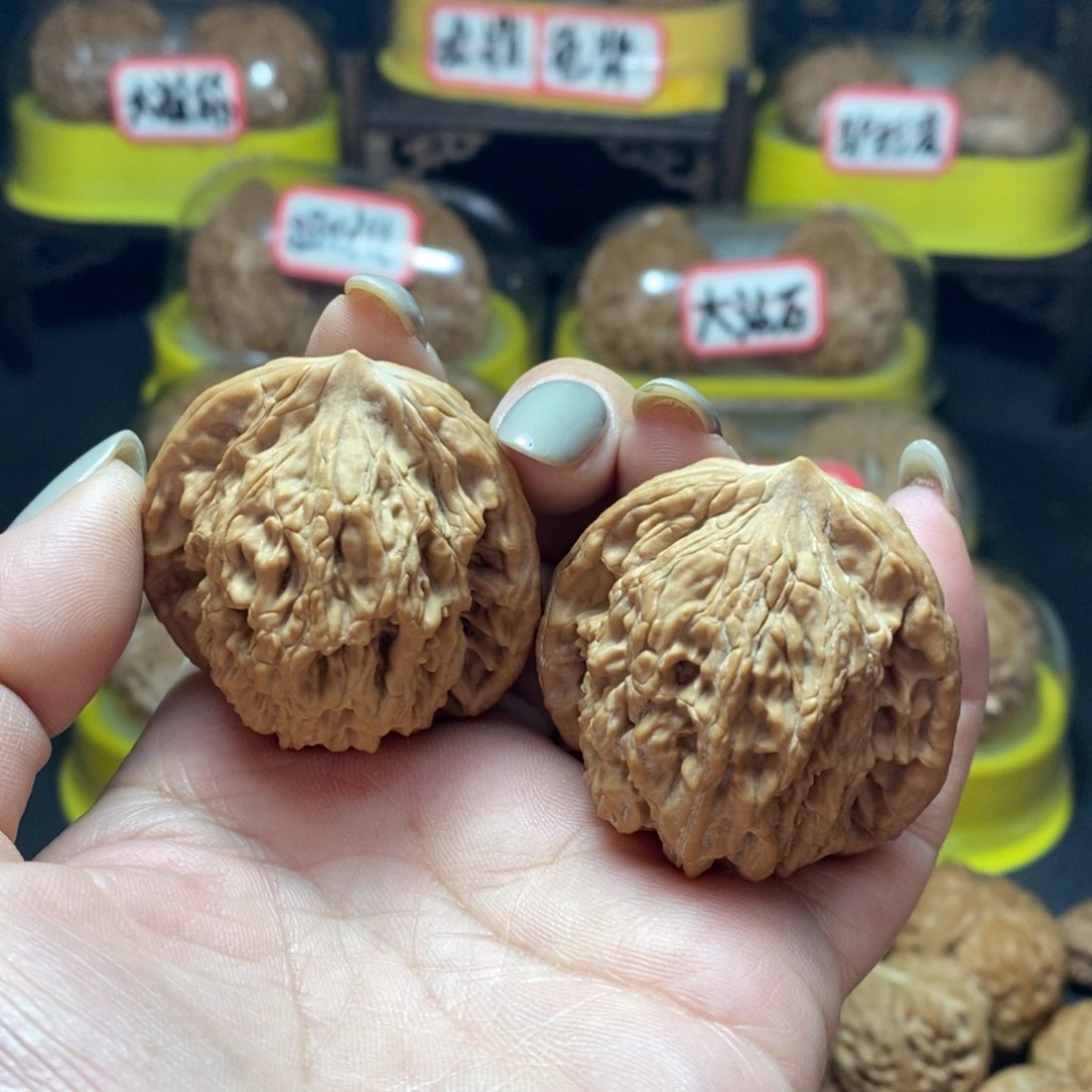 文玩核桃把件17号虎头42尺全品