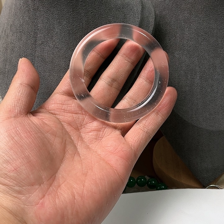 石英质玉手镯未镶嵌Y***娇
