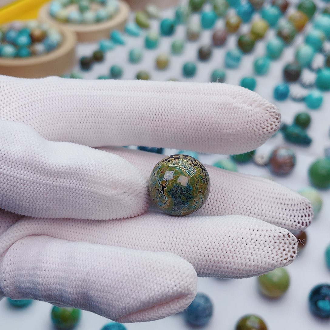 绿松石圆珠未镶嵌炜*