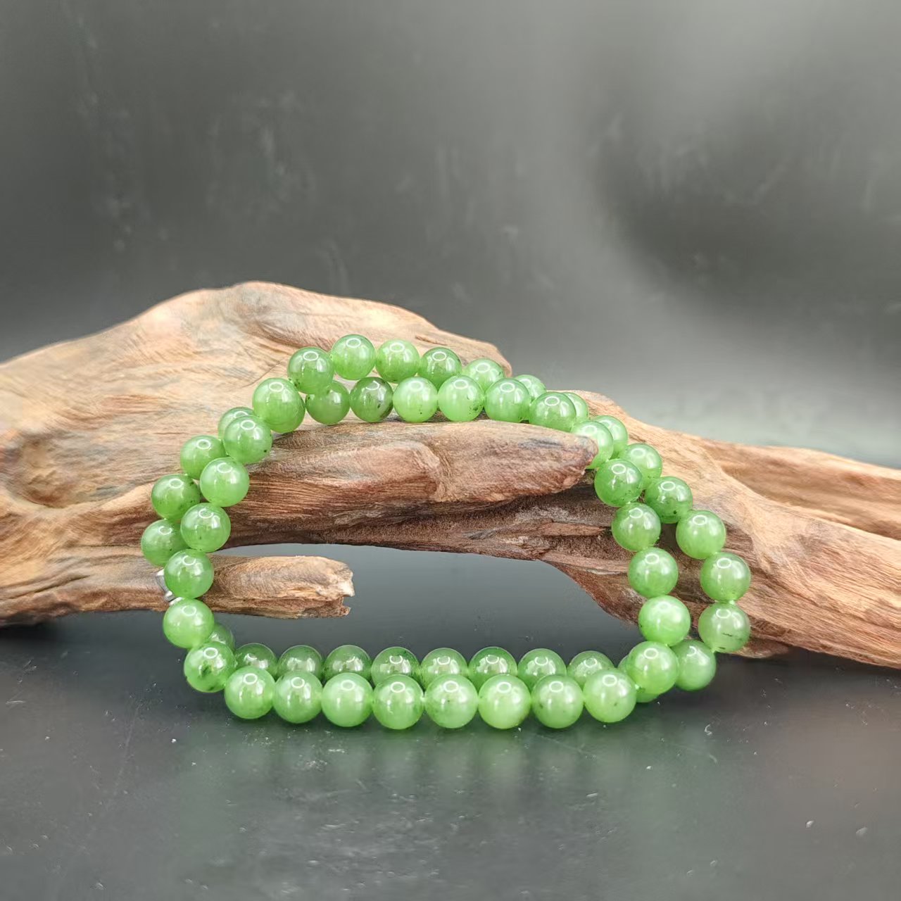 Z和田玉碧玉圆珠项链卡8（0682）