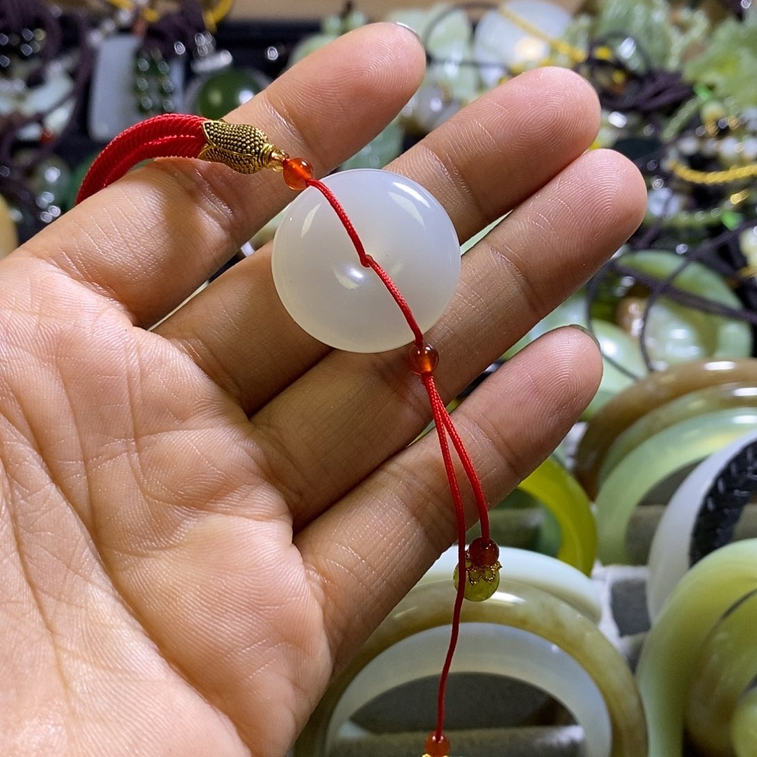 未镶嵌岫玉手机挂件
