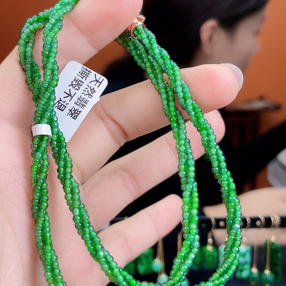 翡翠未镶嵌耳饰饰品