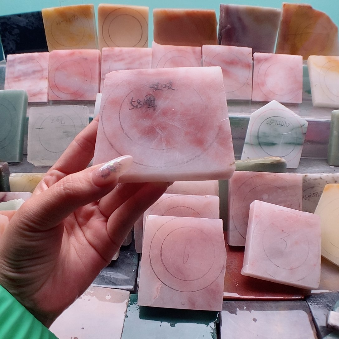 石英质玉（金丝玉）手镯未镶嵌吱*手镯定制