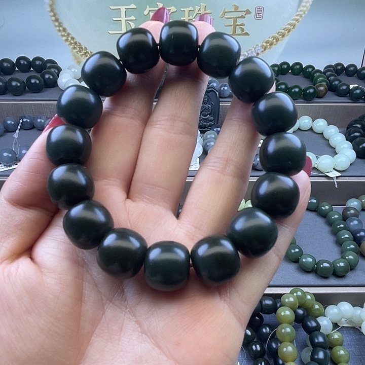 和田玉未镶嵌手链