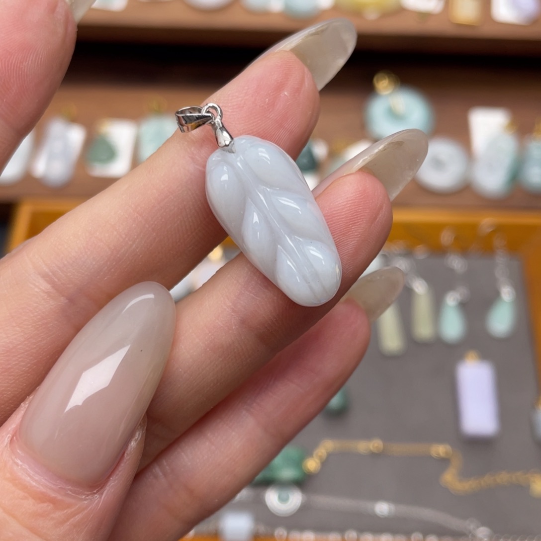 翡翠银S925镶嵌吊坠(不含链)