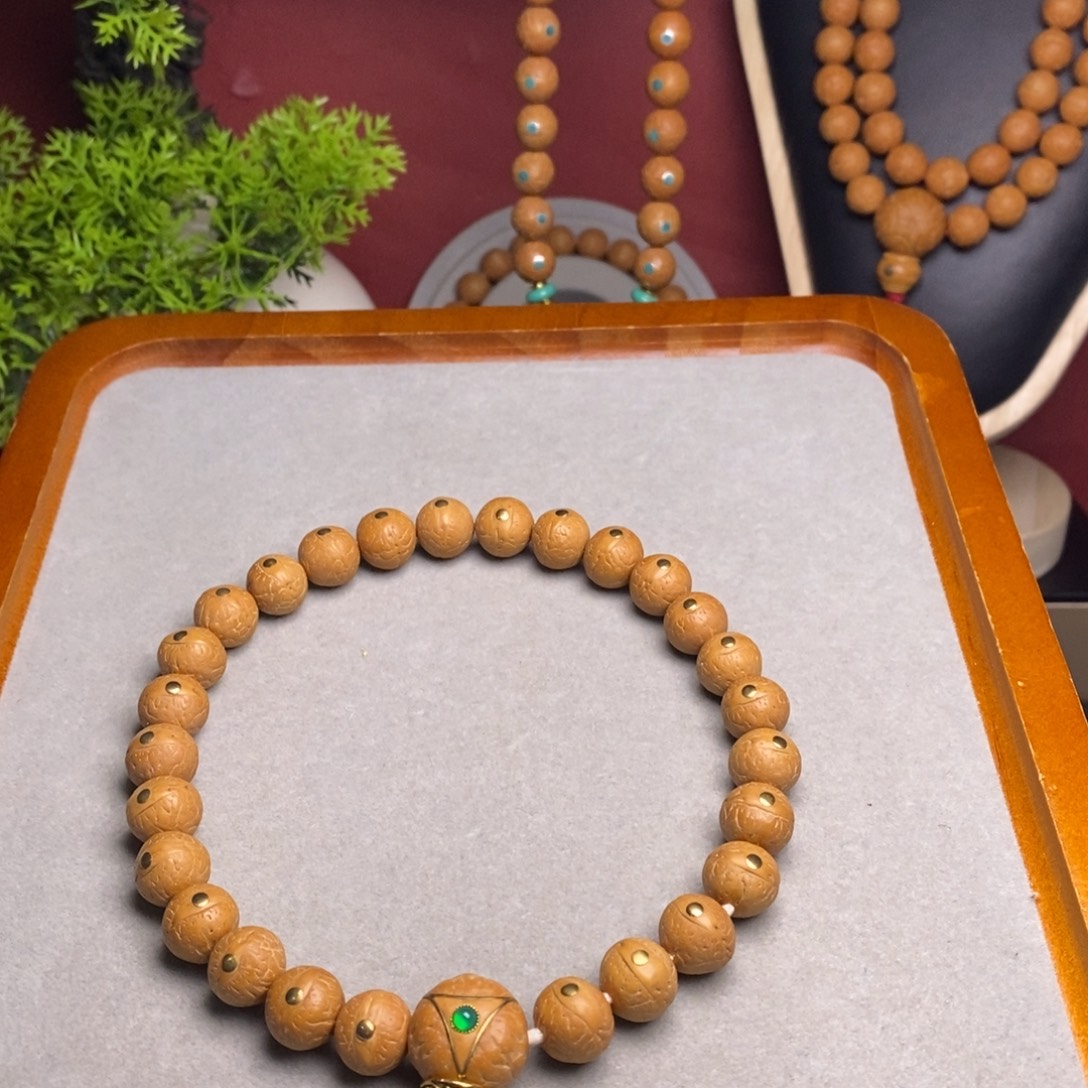 寿***金凤眼菩提手串11.5手持