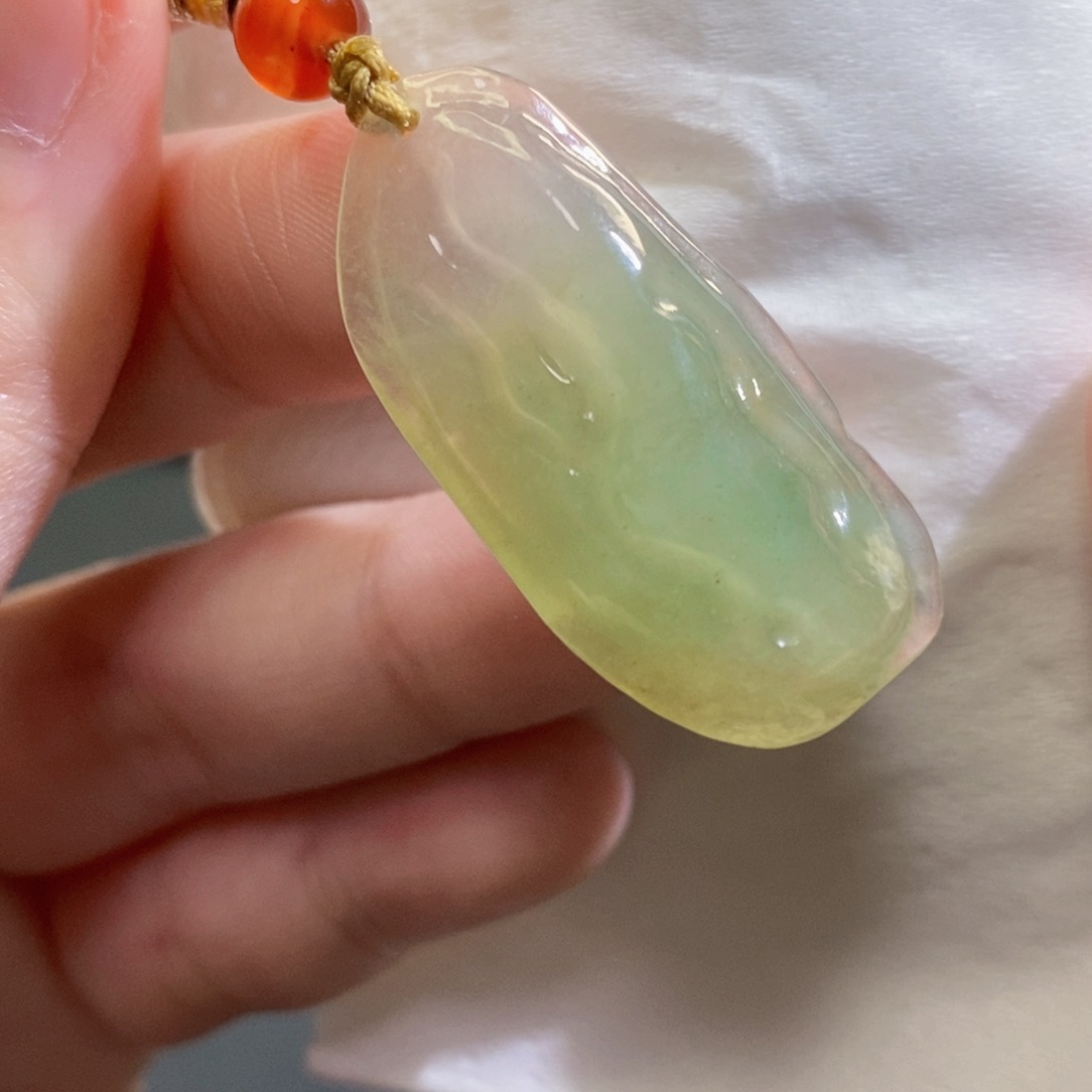 【闪购商品】翡翠吊坠(不含链)未镶嵌7186