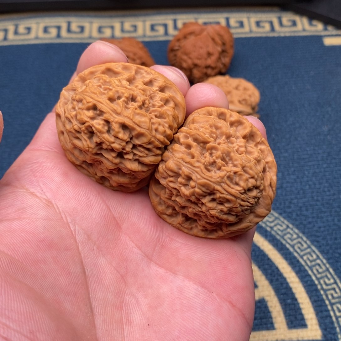 把件文玩核桃吃****?南疆40尺
