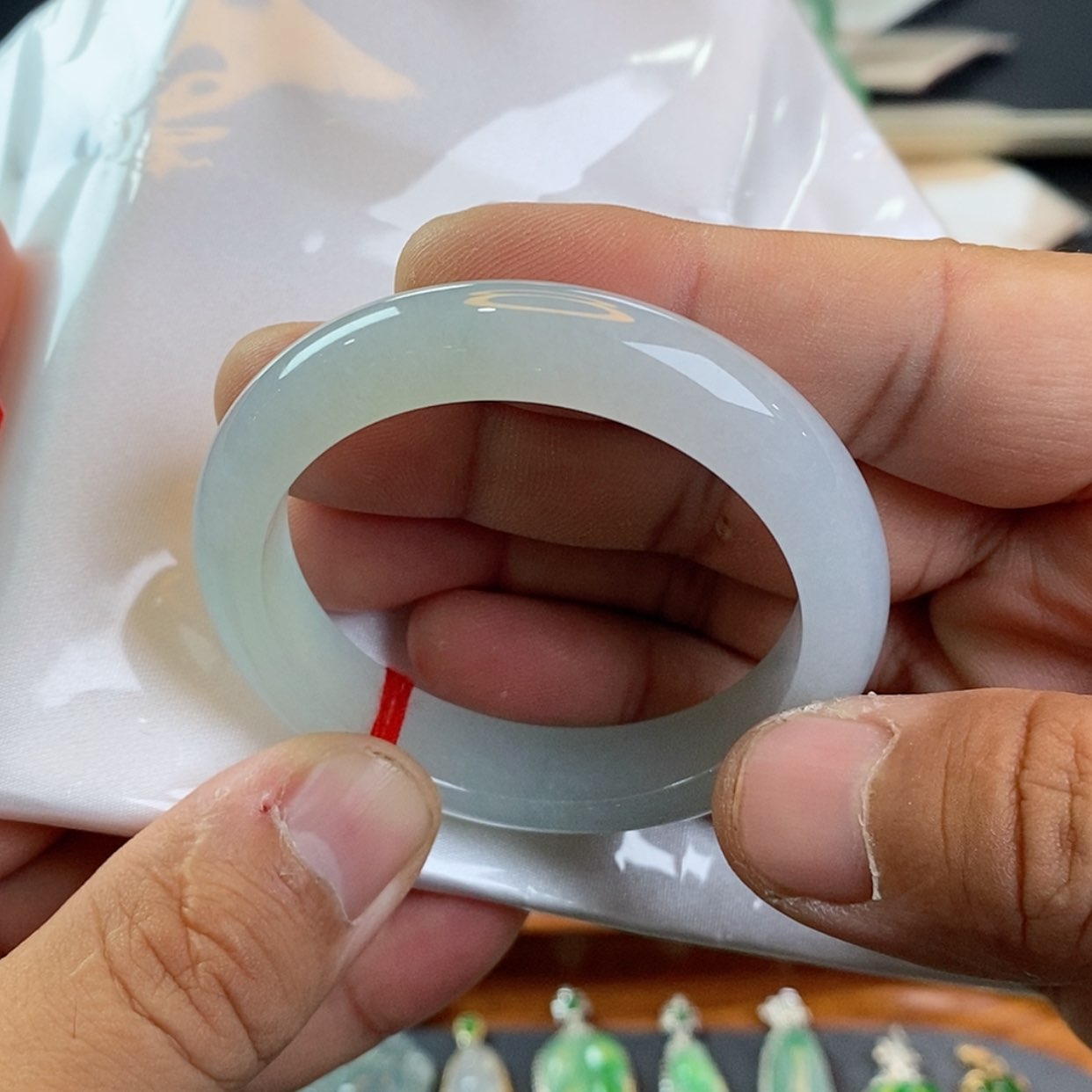 【闪购商品】未镶嵌手镯翡翠