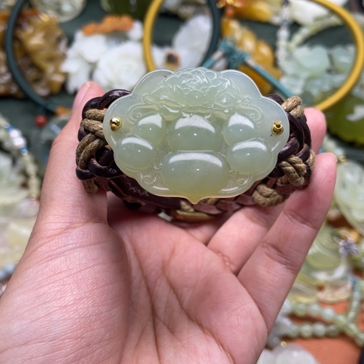 蛇纹石玉手牌合金