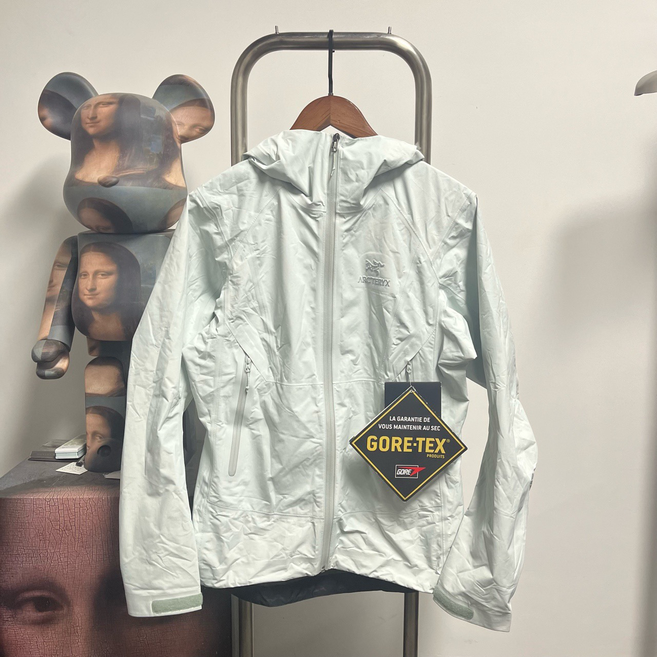 全新未使用 ARC'TERYX/始祖鸟 冲锋衣M1706尺码：M衣长65胸围50