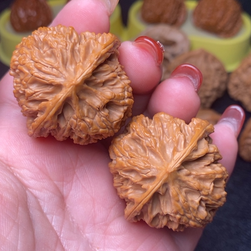 【闪购商品】文玩核桃把件357号苹果38.5