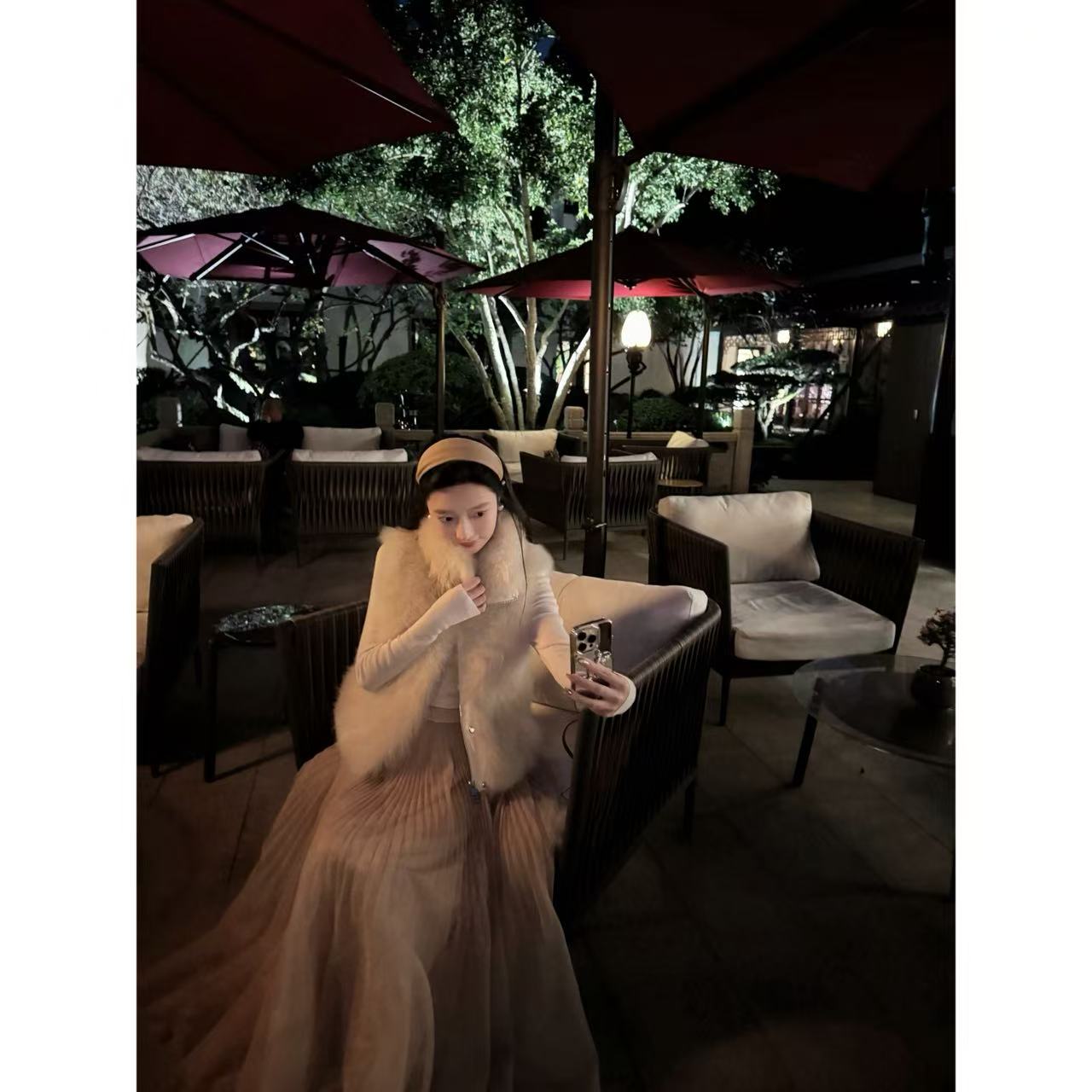 【盒子专享】du家重磅  毛圈领山羊绒保暖皮草马甲背心