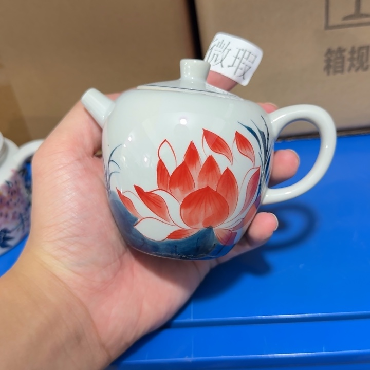 釉下手绘茶具微瑕