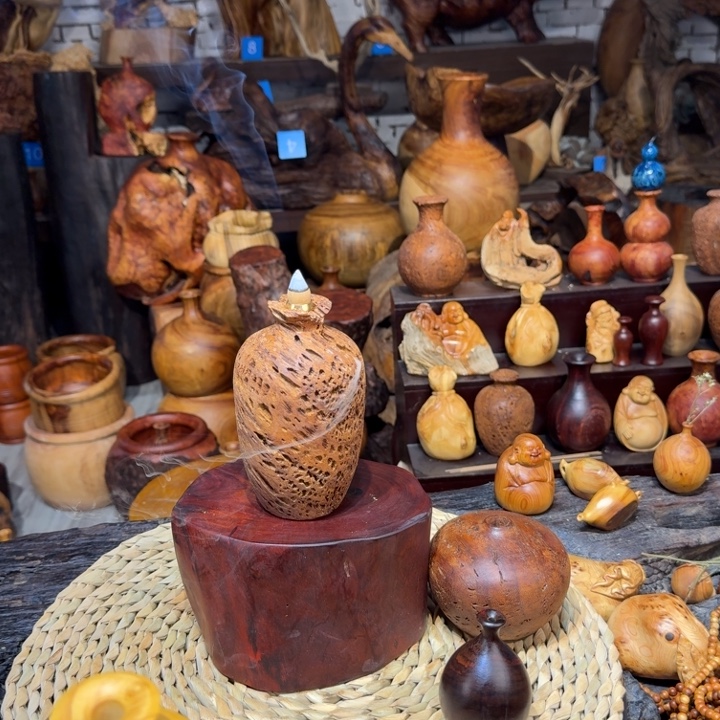 风***伴柏木（崖柏）崖柏，花梨