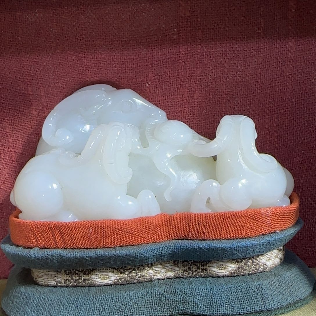 和田玉挂件未镶嵌