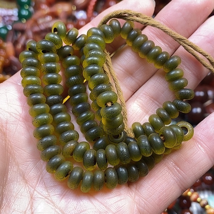 未镶嵌颈饰玛瑙/玉髓