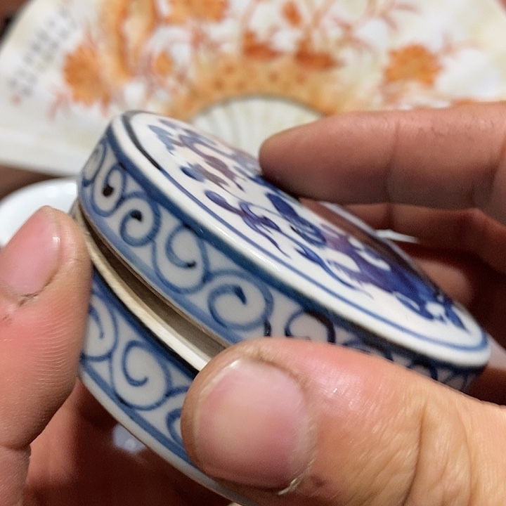 摆件陶瓷工艺美术品的东西