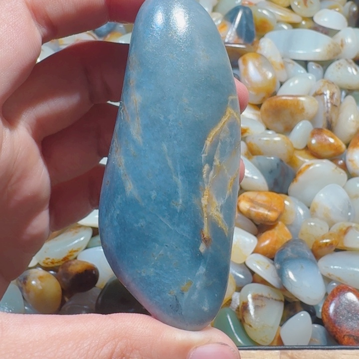 和田玉未镶嵌挂件101克