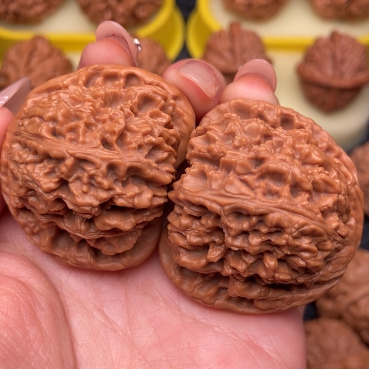 文玩核桃把件简**、44.5南疆