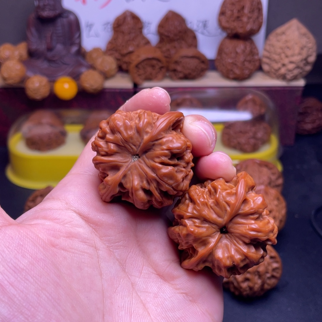 夏***天吊坠桃核官帽福利