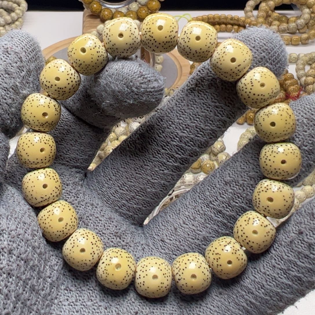 星月菩提吊坠星月菩提