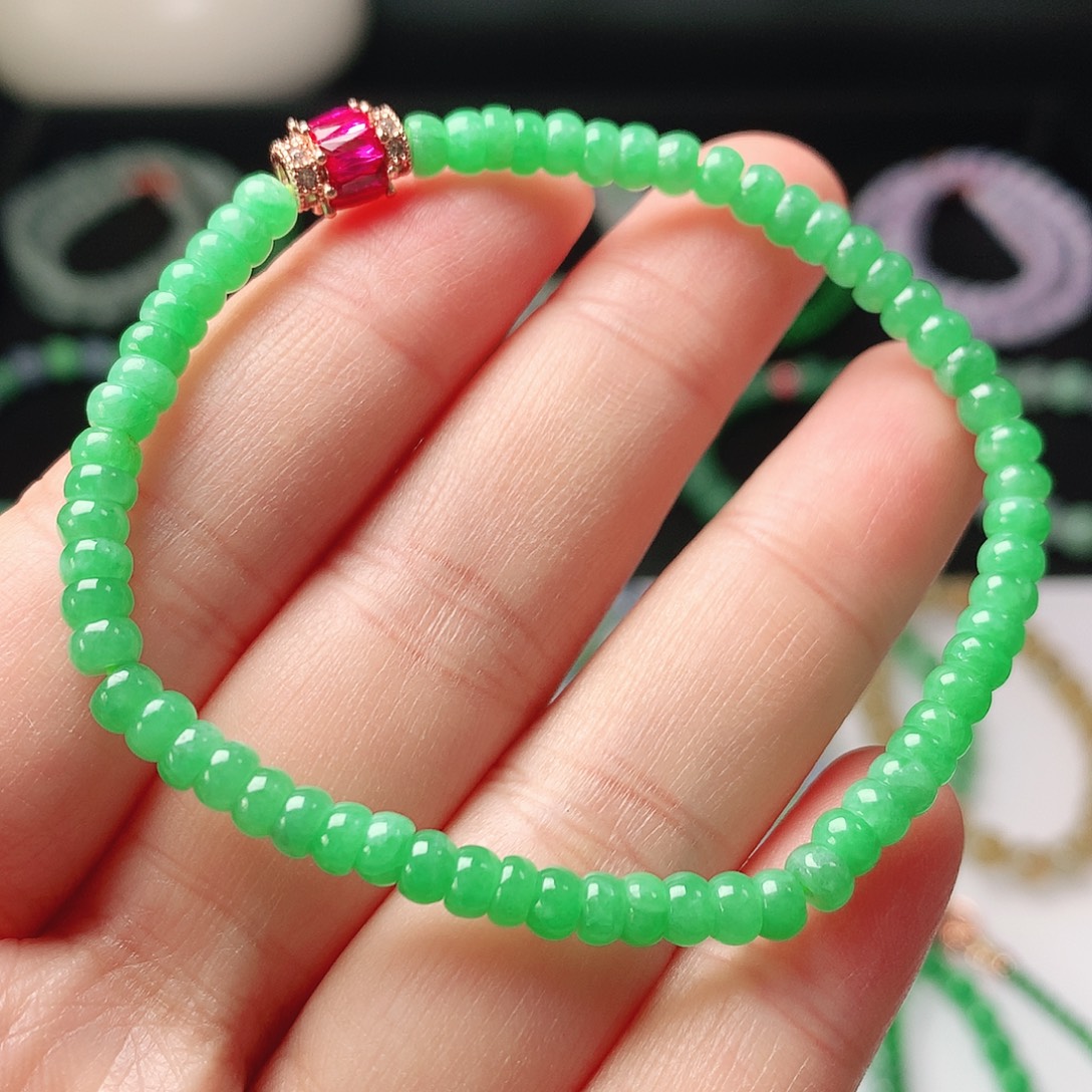 翡翠未镶嵌手链翡翠